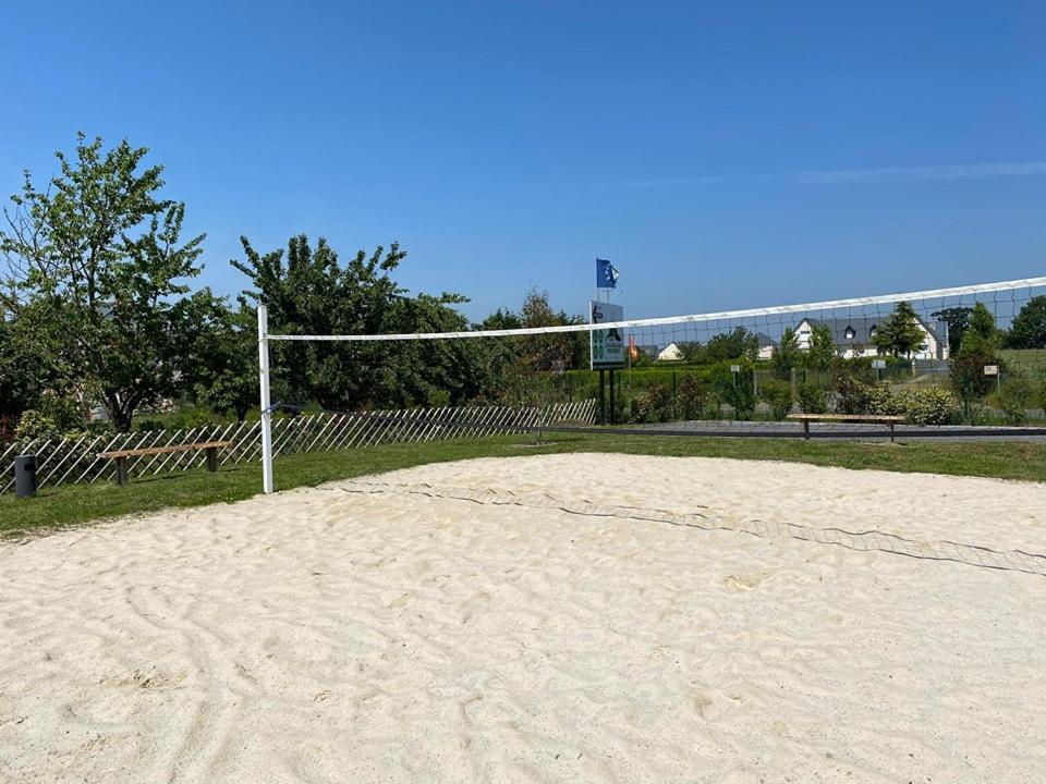 Camping La Baie Du Mont Saint Michel Ceaux Exterior photo